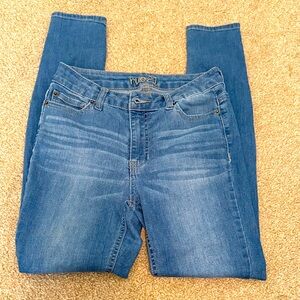 Rue21 Women's Classic Blue Skinny Jeans High rise